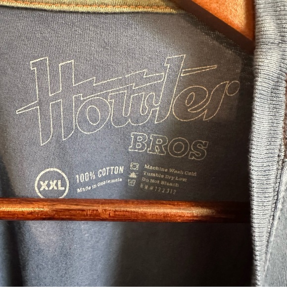 Howler Brothers Men’s Blue Pocket Tee - Picture 3 of 3